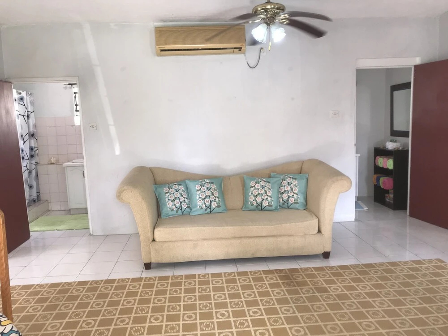 Maxwell Beach Apartment