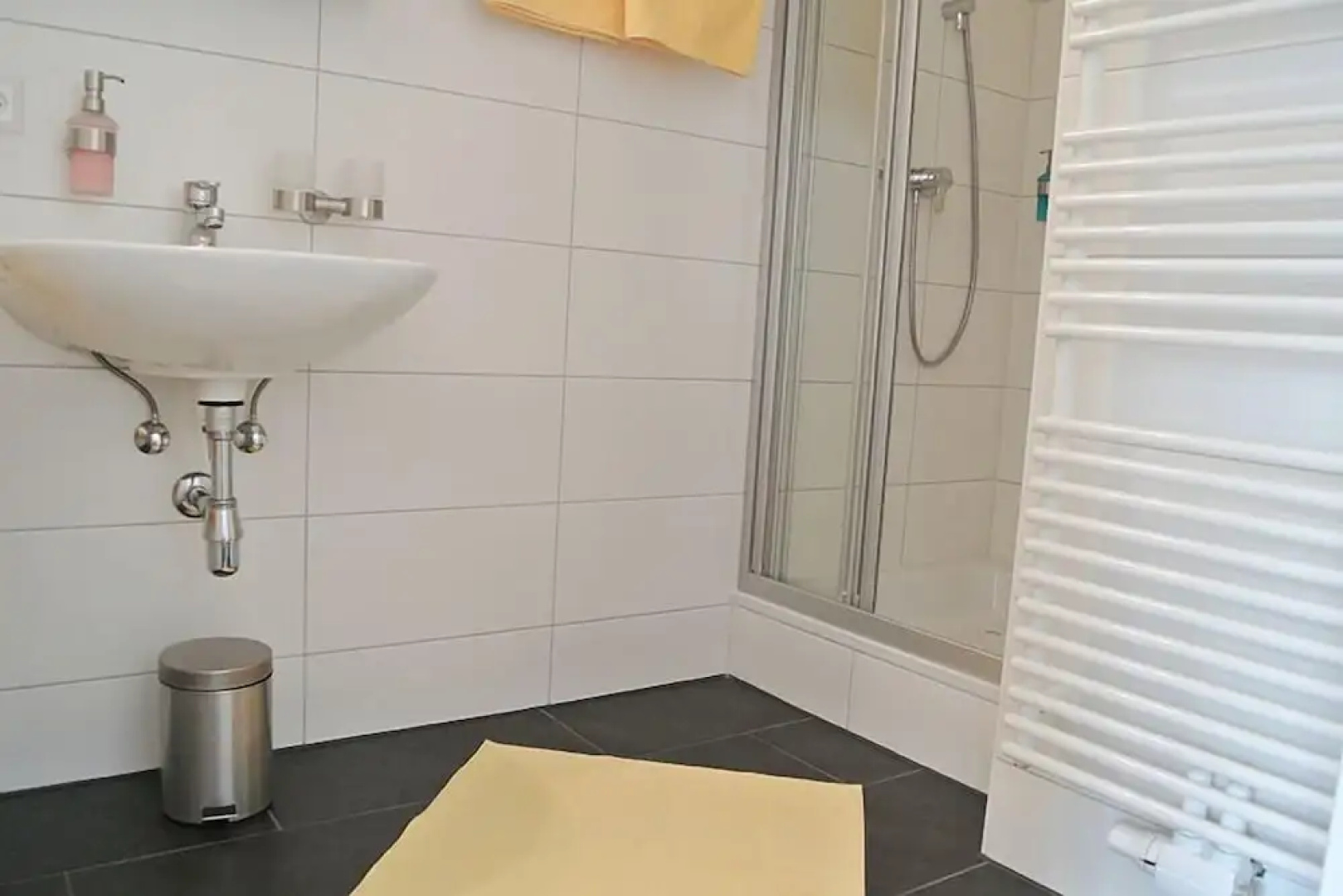 Pension Paradiesgartl