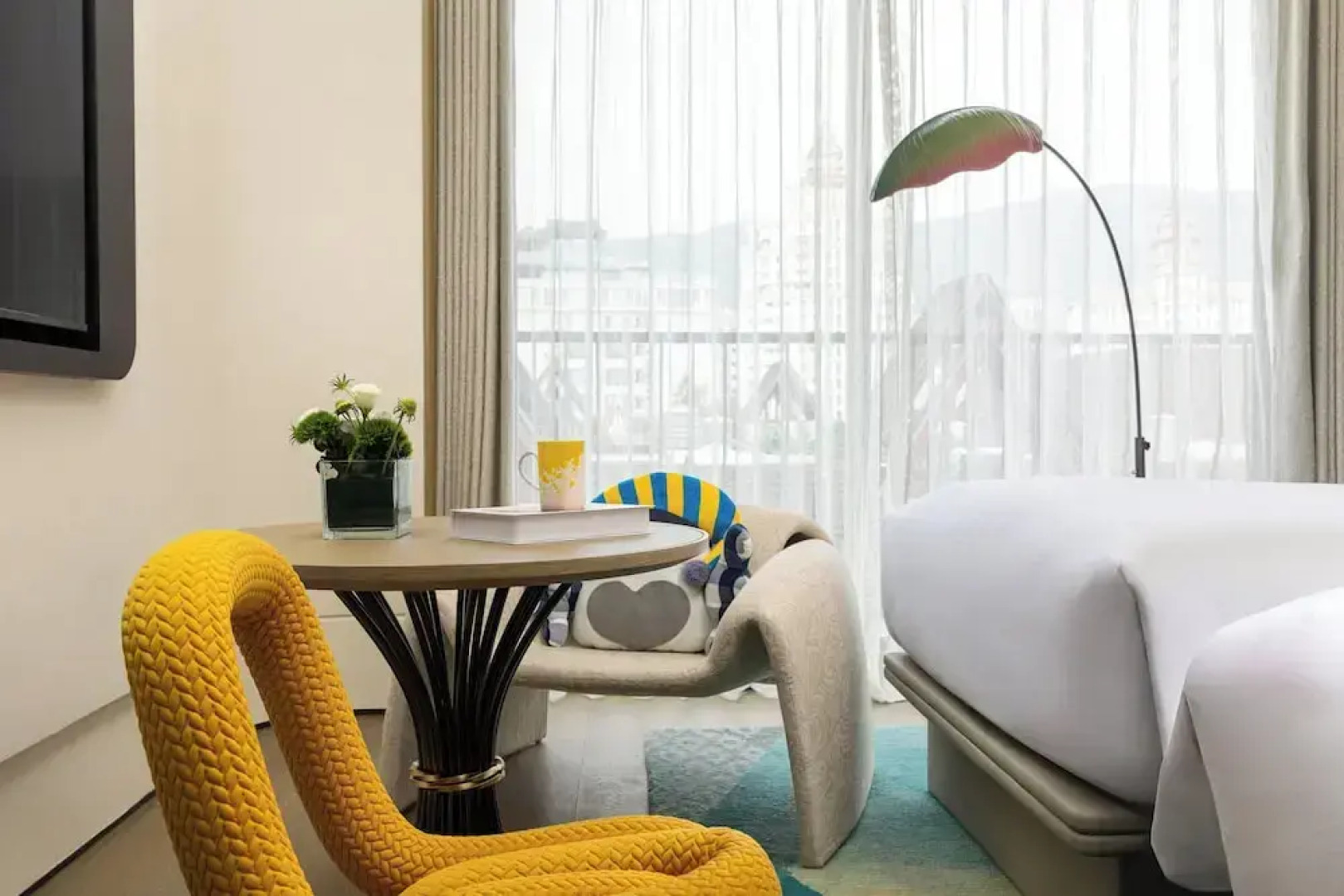 voco Xishuangbanna Gaozhuang by IHG