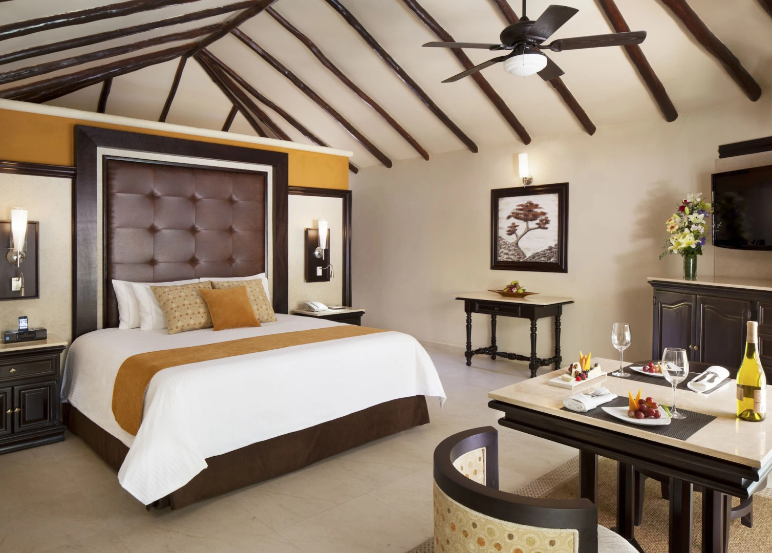 El Dorado Casitas Royale 