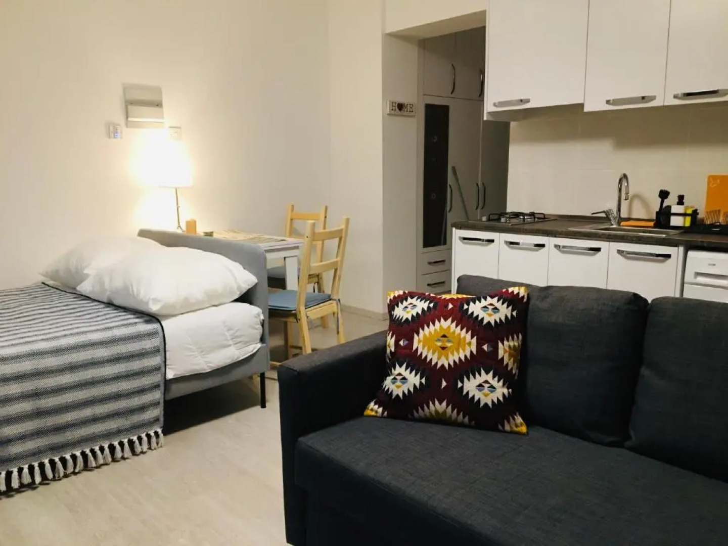 Royal Life Residence Poseidon Studio