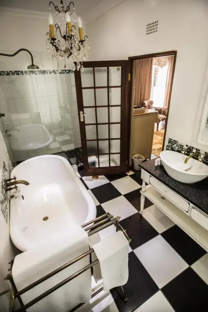 Godiva Spa & Guesthouse