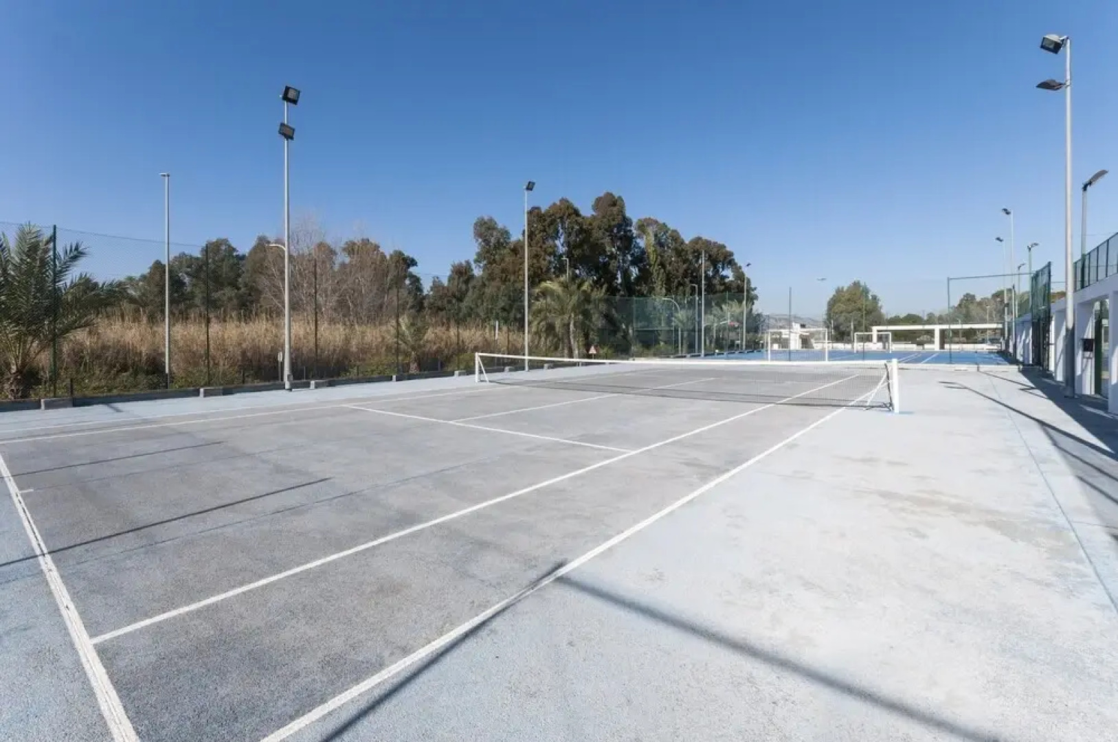 Alejandrita - Apartment With Shared Pool in Playa De Gandia