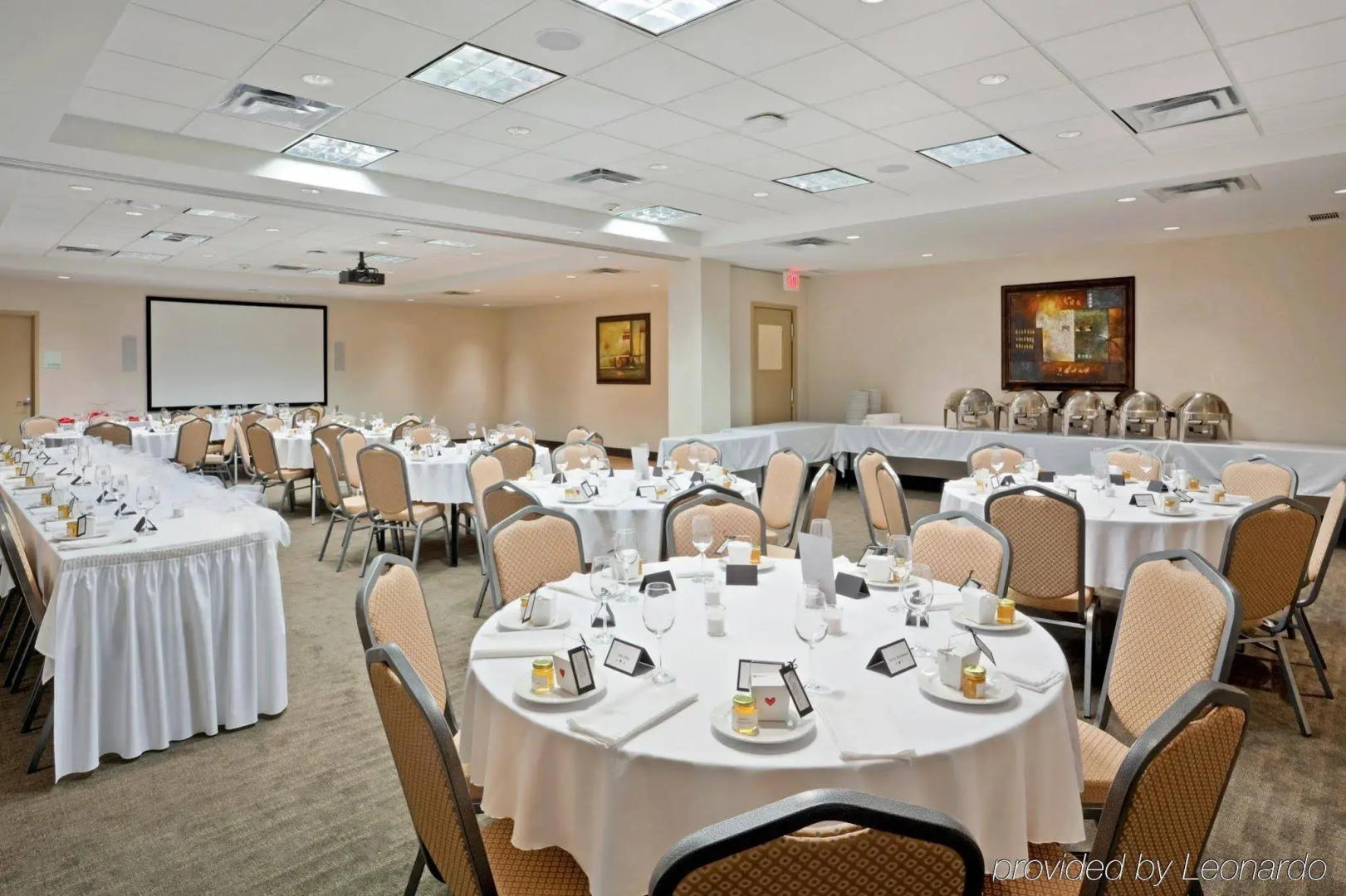 Holiday Inn Hotel & Suites Surrey East Cloverdale by IHG