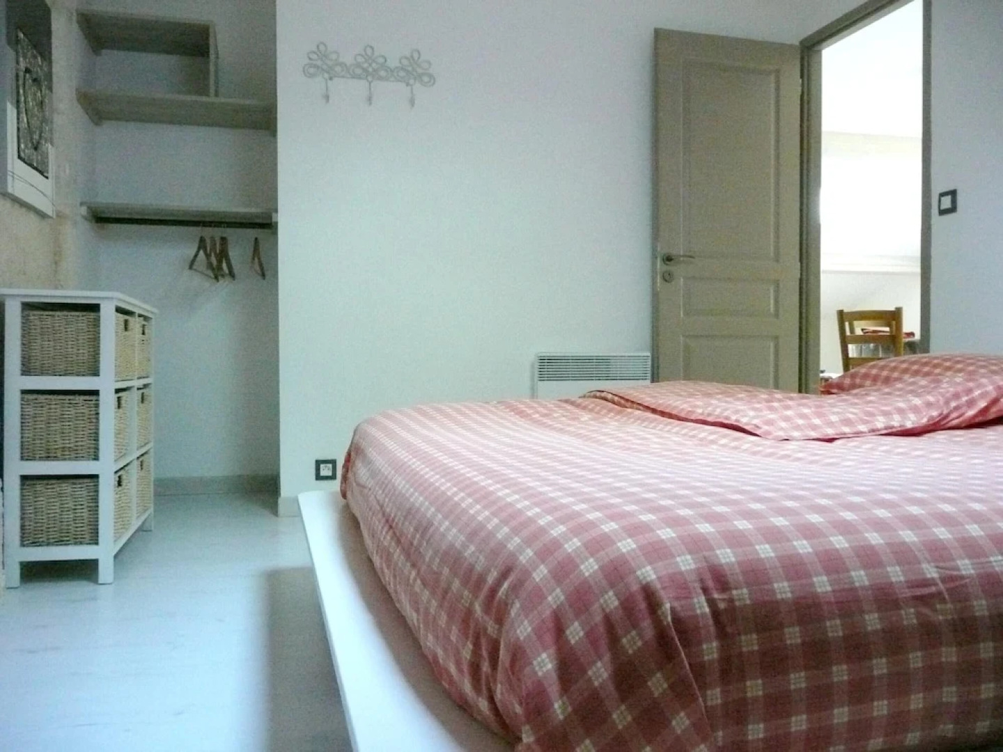 Chalet With 2 Bedrooms in Saint-germain-du-salembre, With Pool Access,