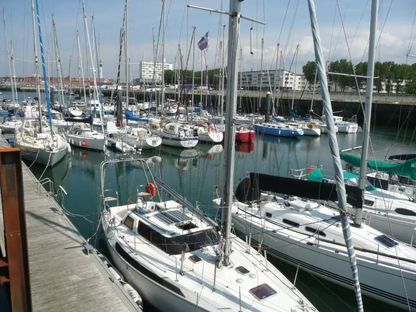 Escale Marine a Calais 4 Etoiles