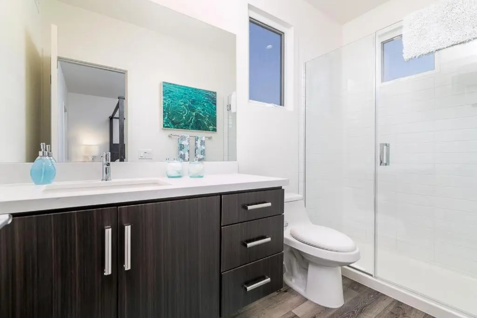 Ocean View 3 Bedrooms Condo, just steps from the park, pier & water!