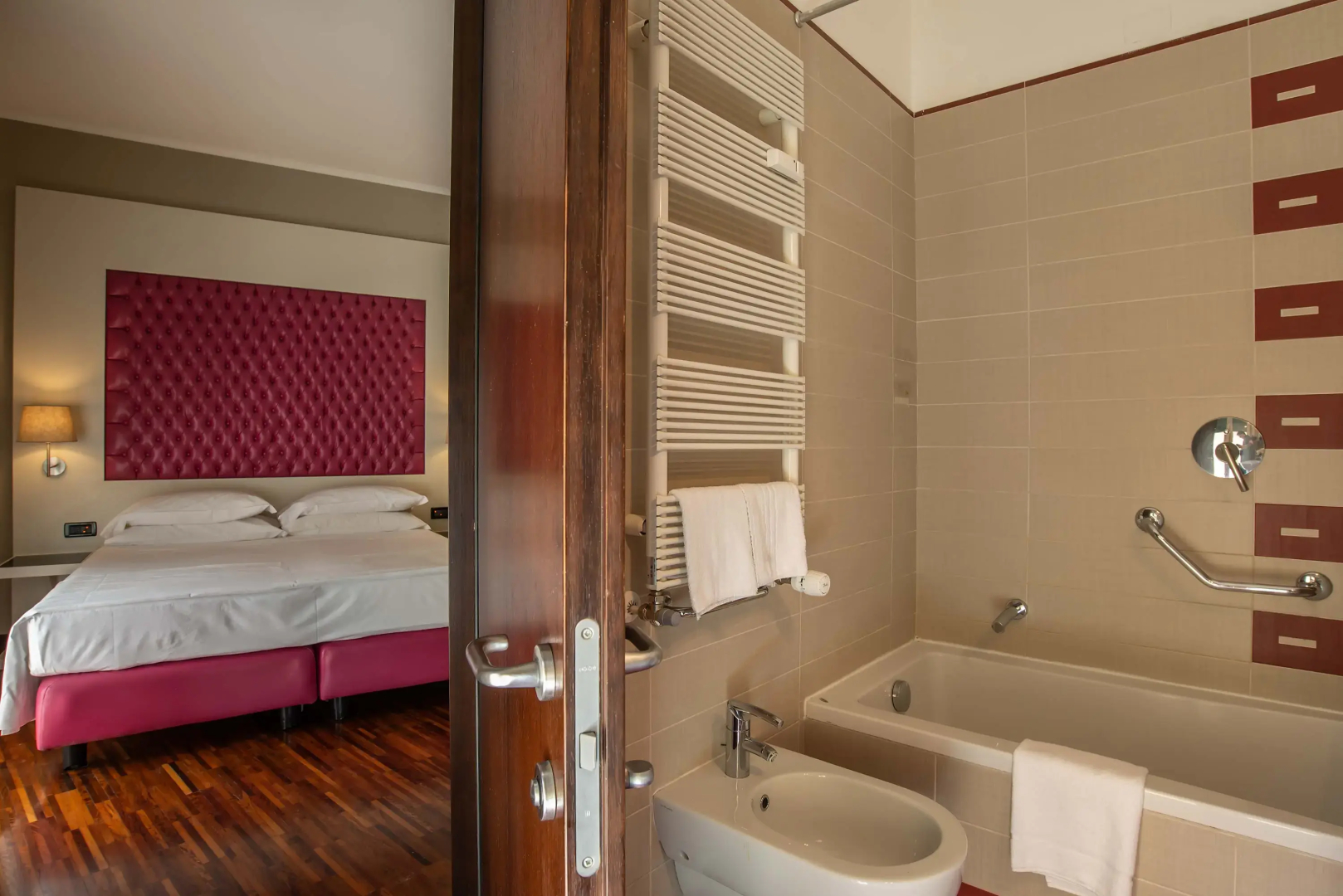 Merulana Inn Guest House