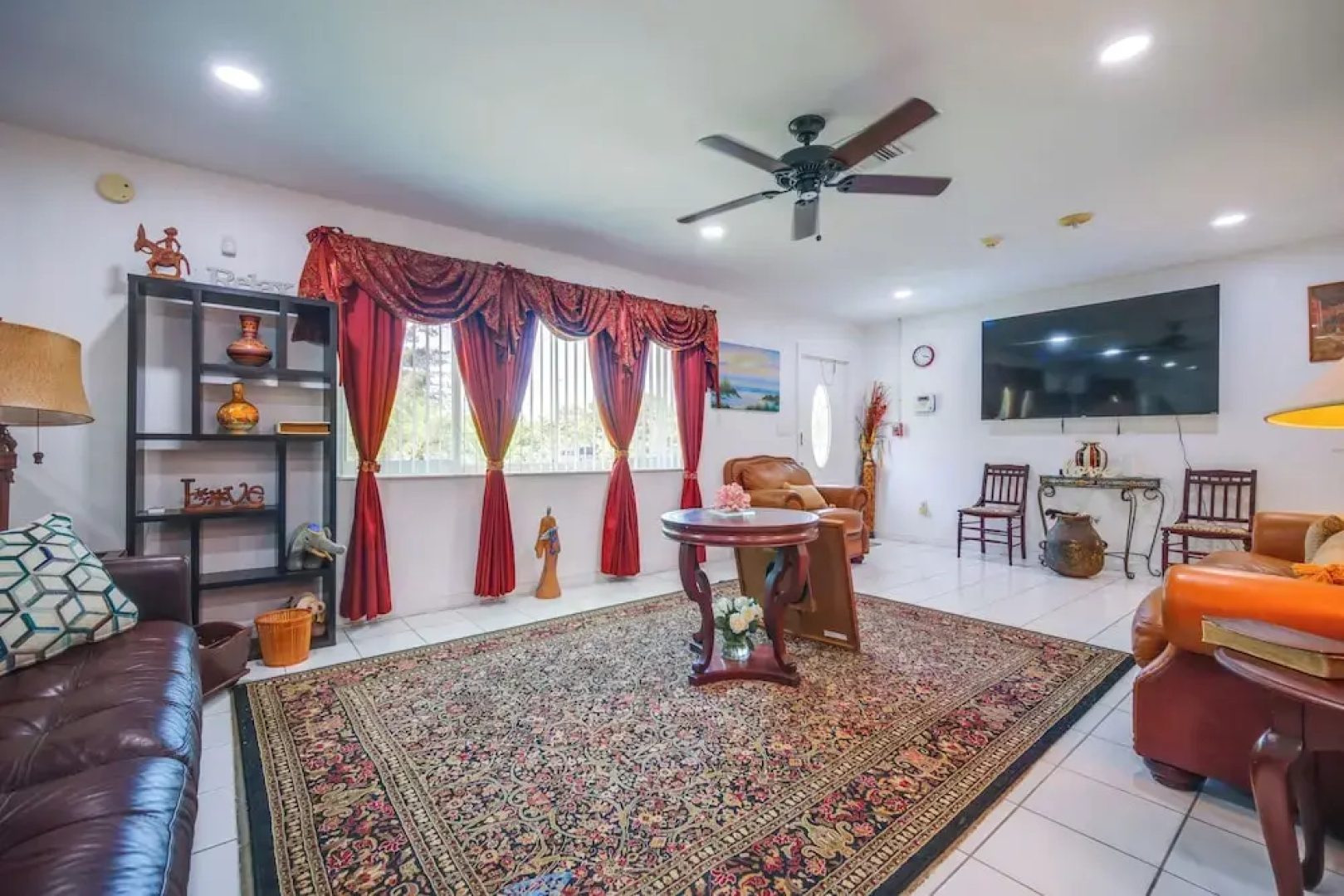 < 3 Mi to Hard Rock Stadium: Miami Home w/ Sunroom