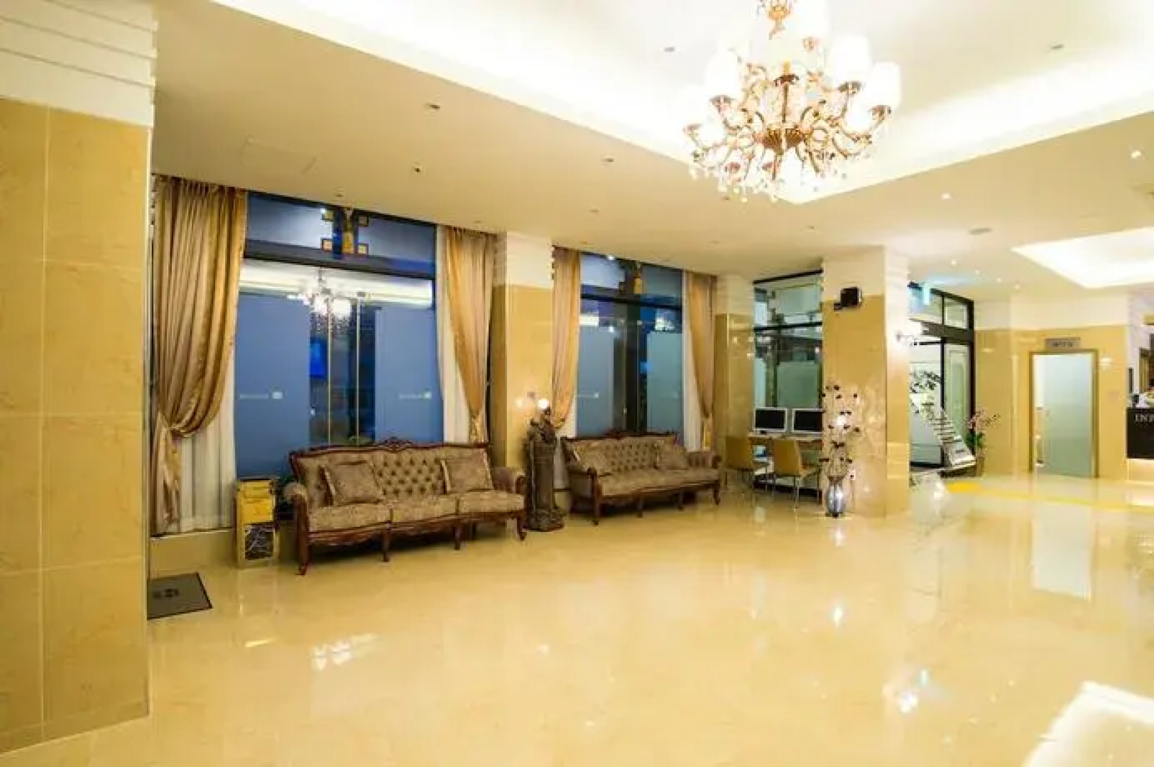 Pungnam Tourist Hotel
