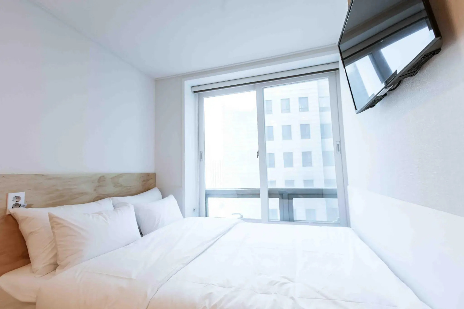 Step Inn Myeongdong 2 - Hostel