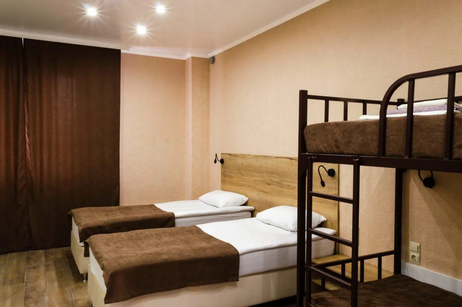 Guest House on Partizanskaya