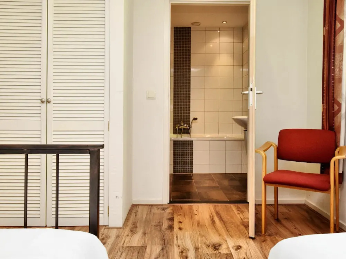 Luxury Holiday Home in Ardennes with Swimming Pool