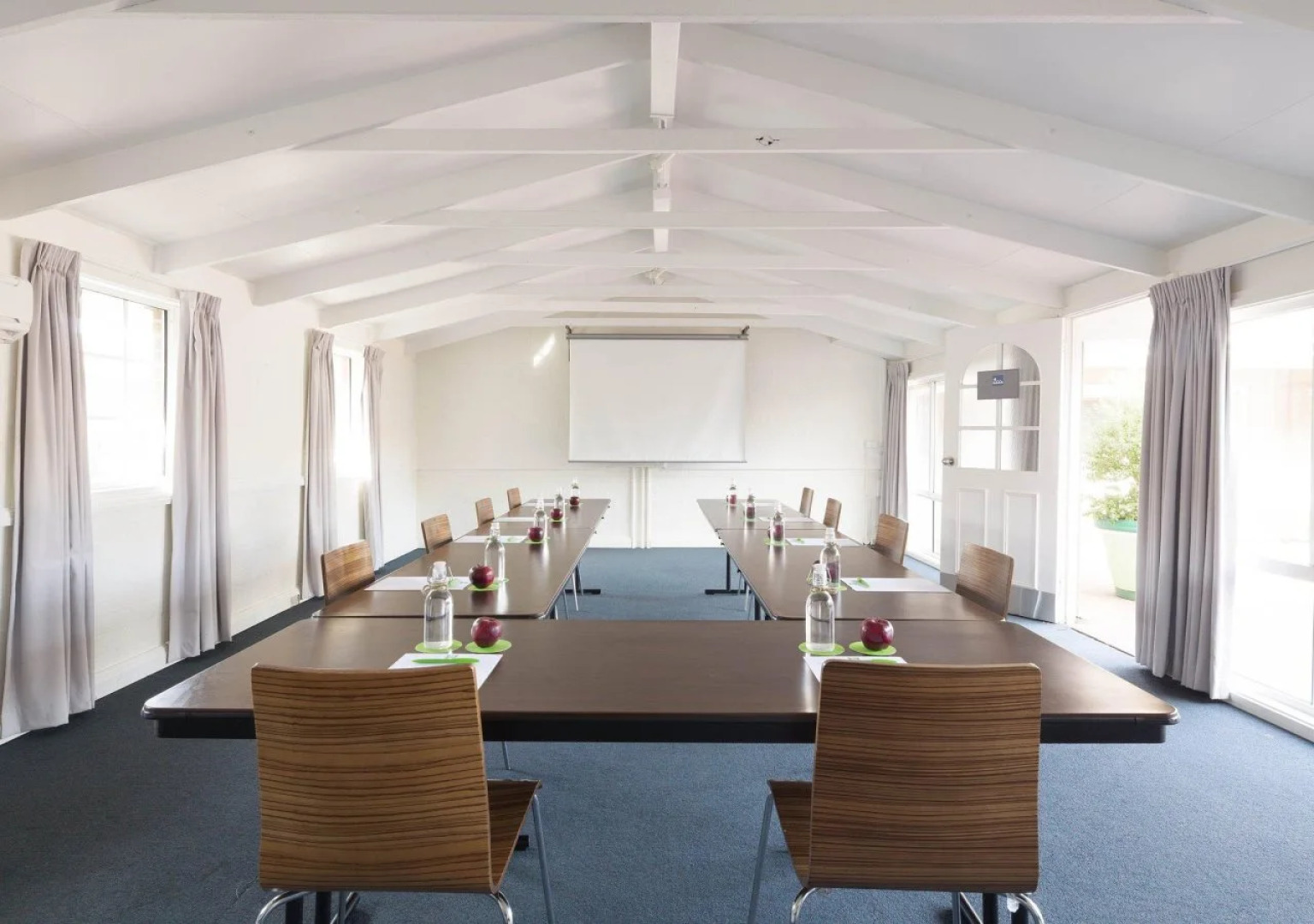 ibis Styles Canberra