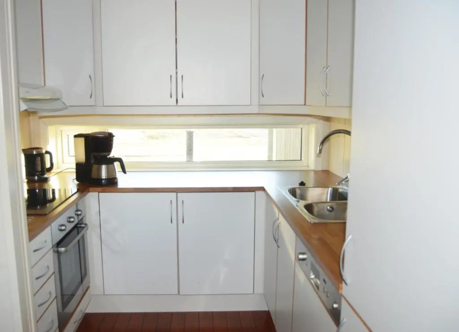 Sula Rorbuer og Havhotell