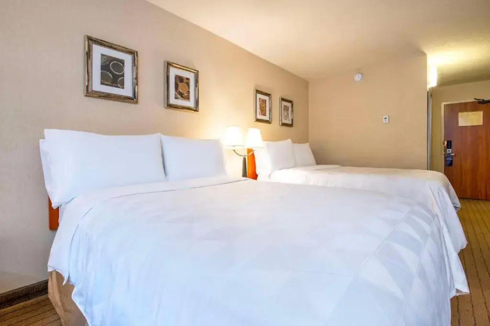 Holiday Inn Hotel & Conference Centre