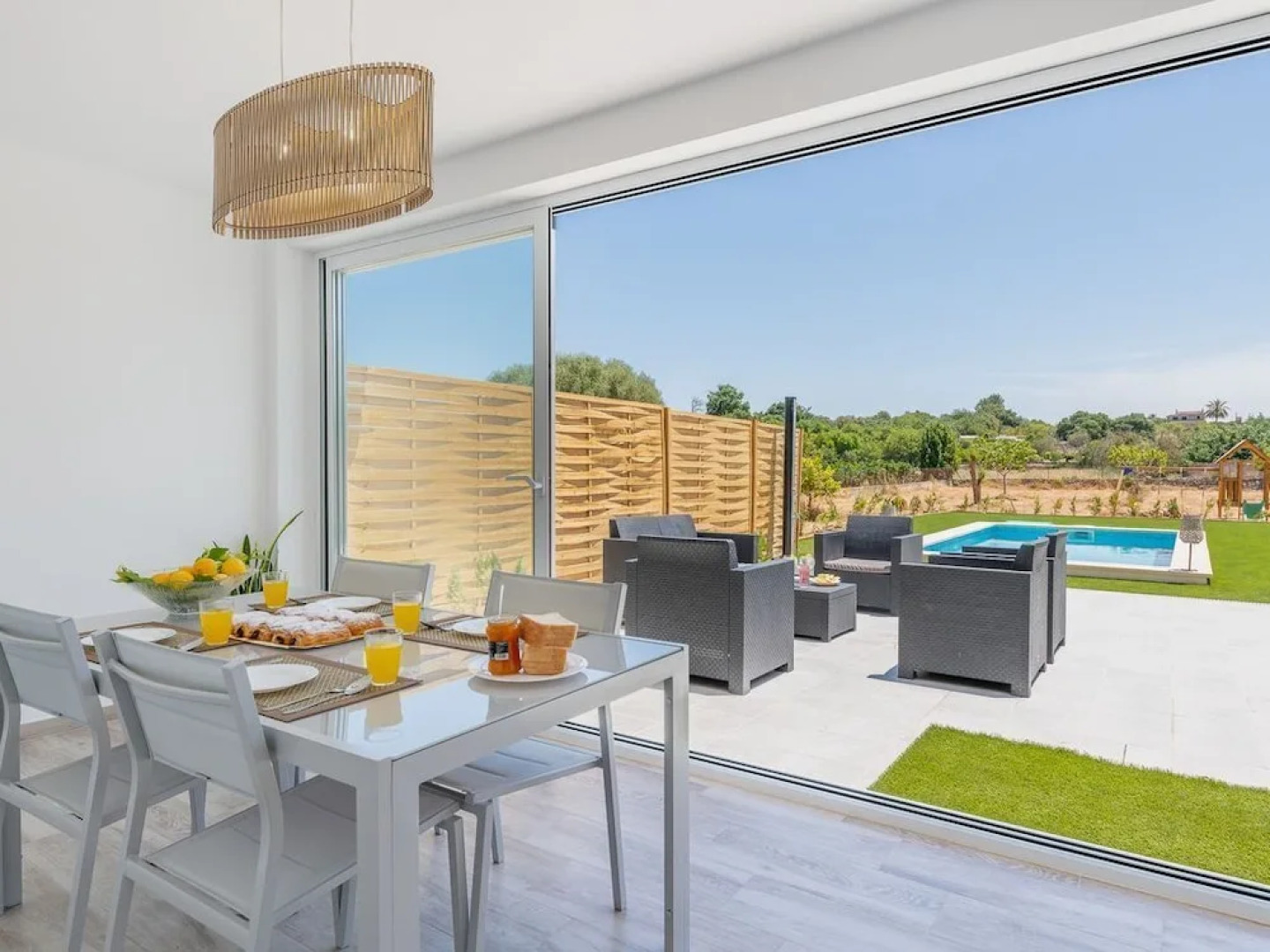 Can Miquel Porro - House for 8 People in Llubi