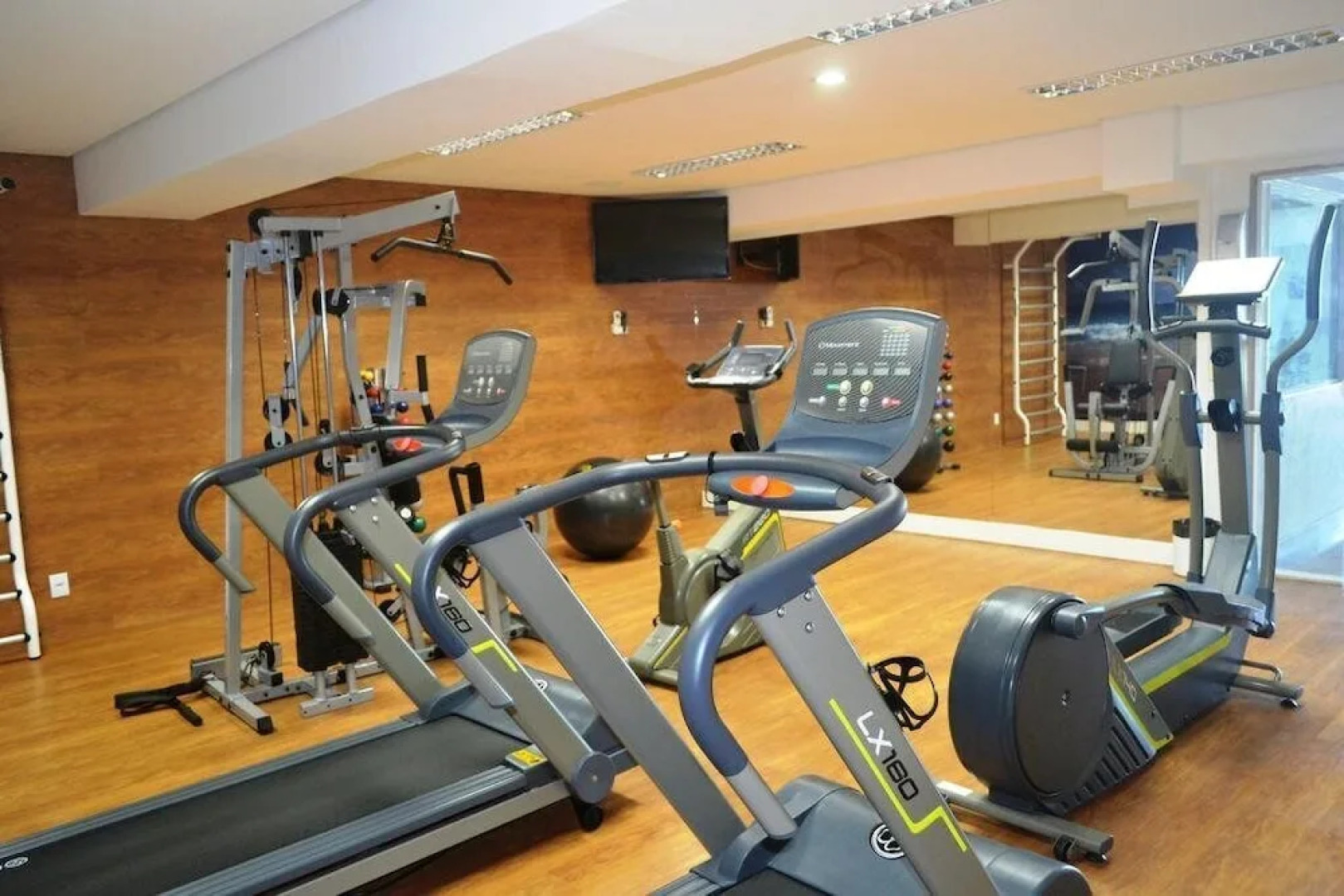 Flat TOP pra homeoffice internet voando