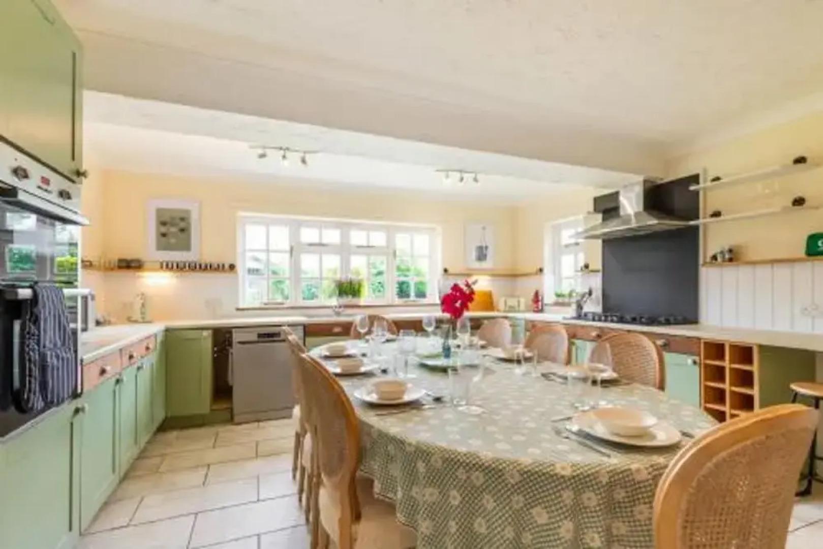 Host Stay Alderfen View