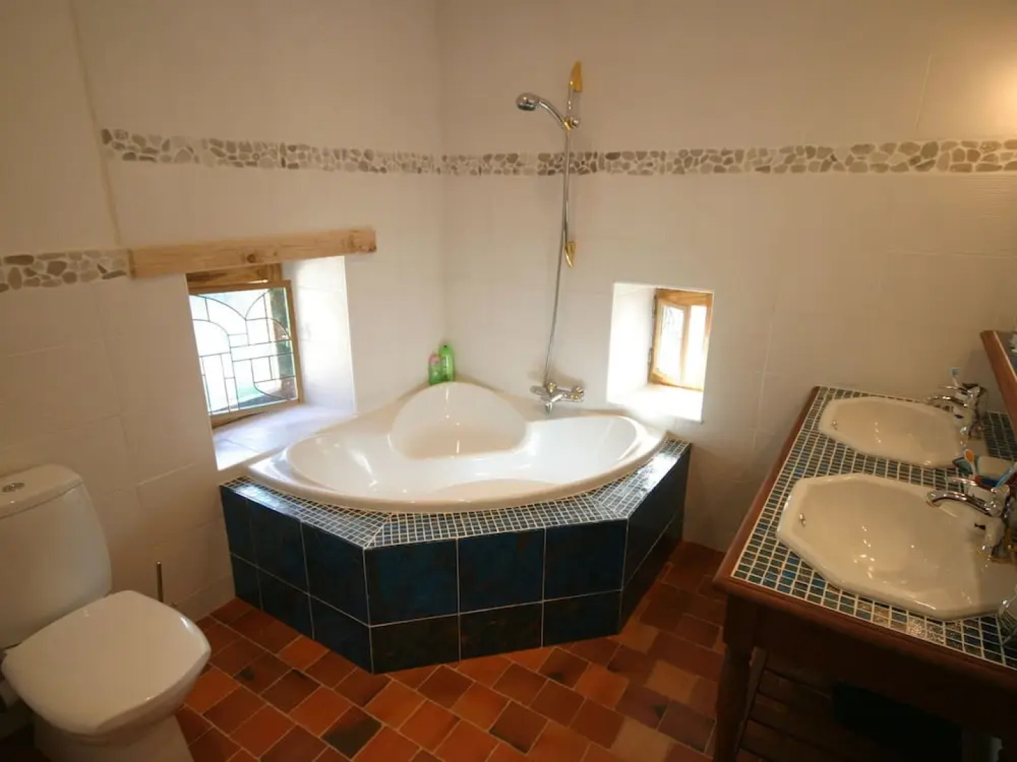 Beautifully Restored Farmhouse With Private Pool, Situated in a Quiet Location