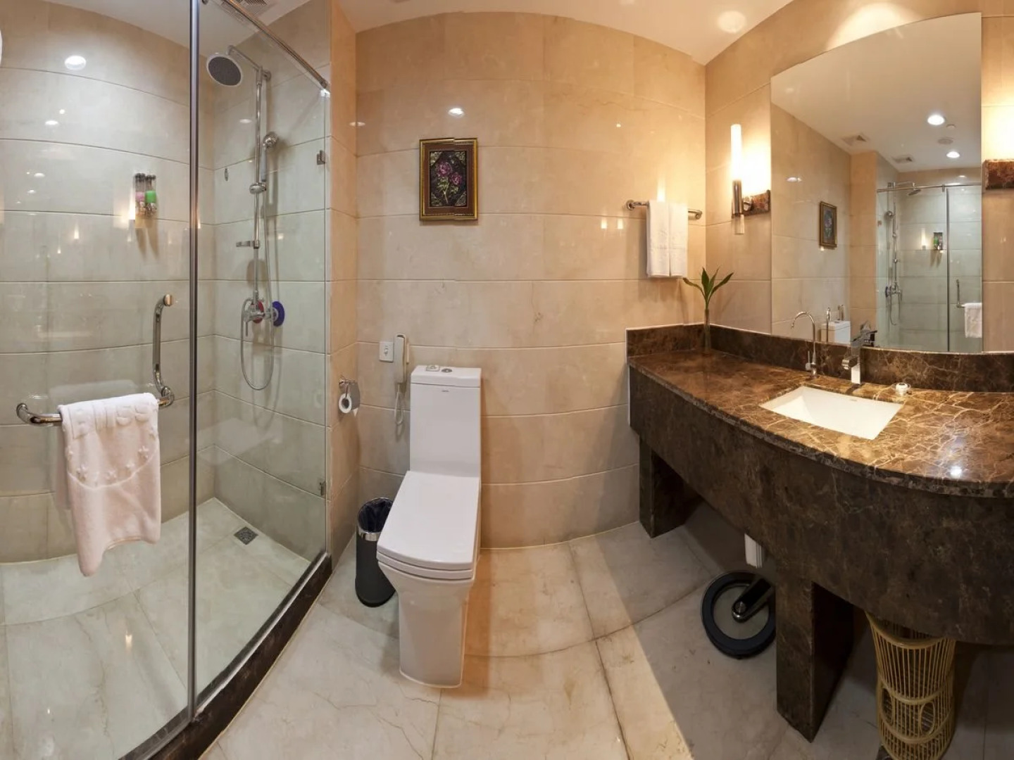 Bliss International Hotel Weihai