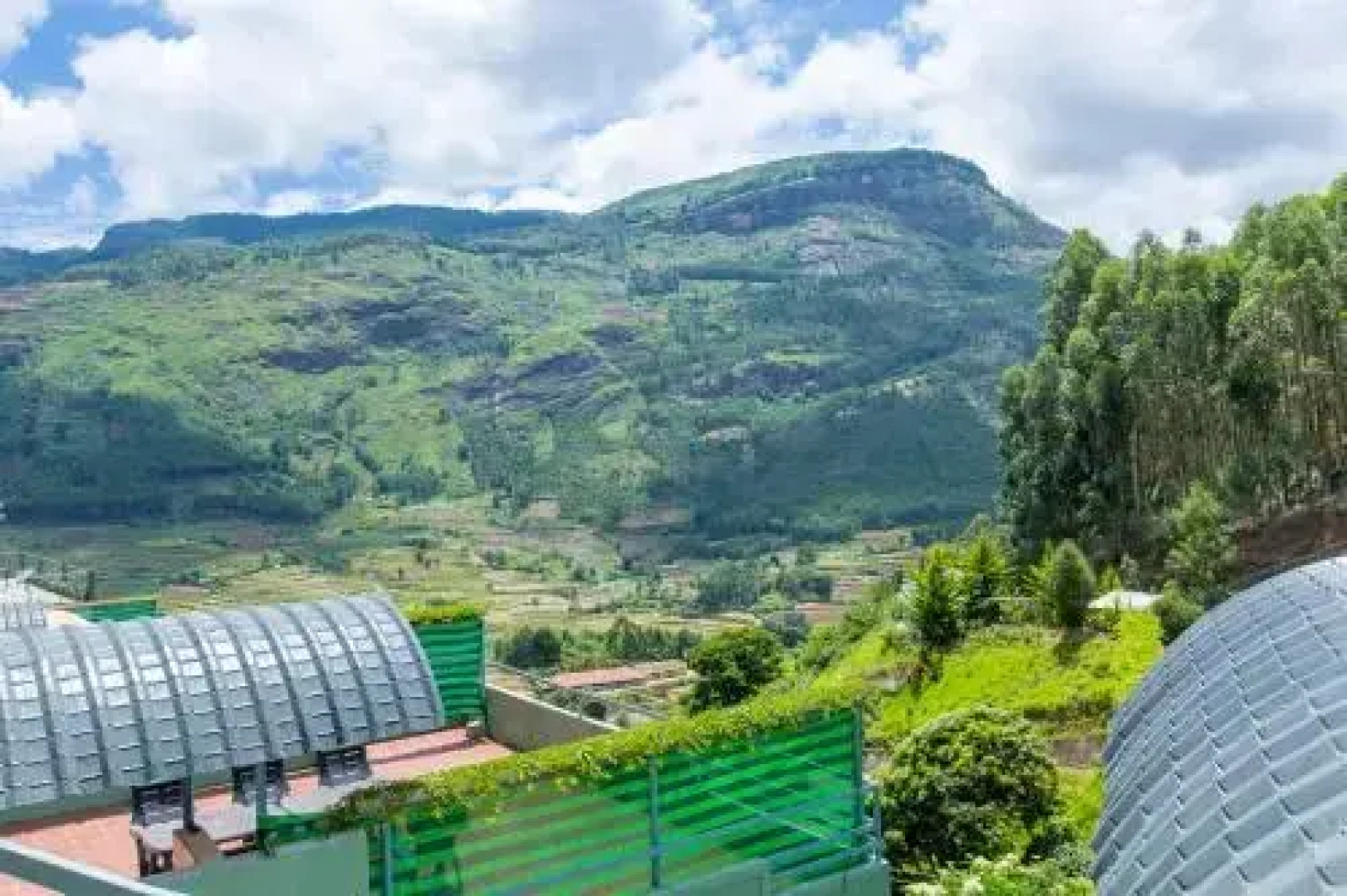 Mountain Hut Resorts