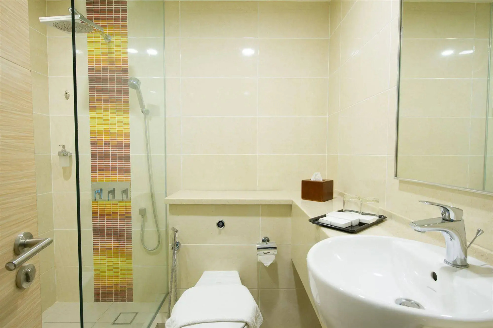 Sama-Sama Express KLIA Terminal 2 - Airside Transit Hotel