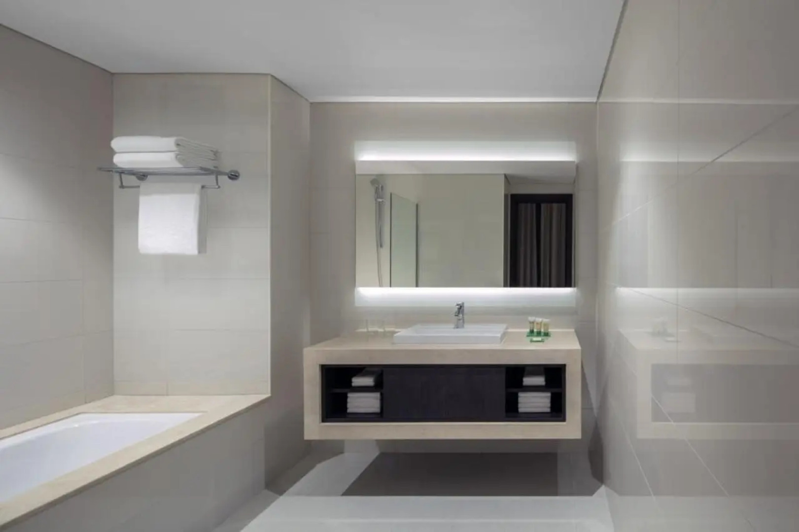 Hyatt Place Dubai Jumeirah Residences