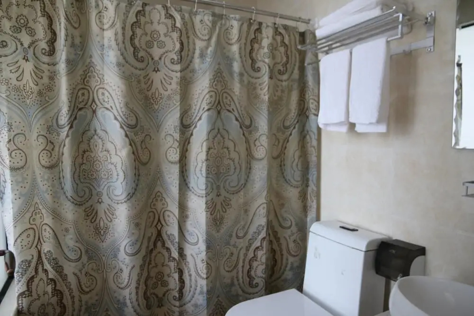 Wuyishan City Chun Hui Traders Hotel