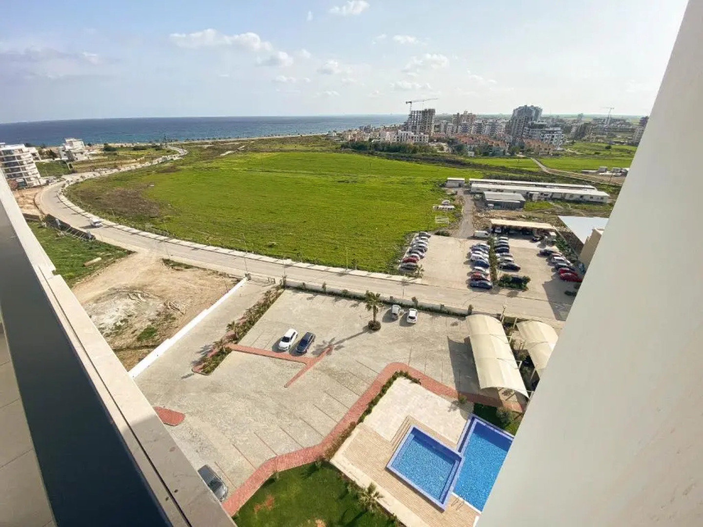 Modern Studio Sea View Apartment in Caesar Resort & Spa, Long Beach