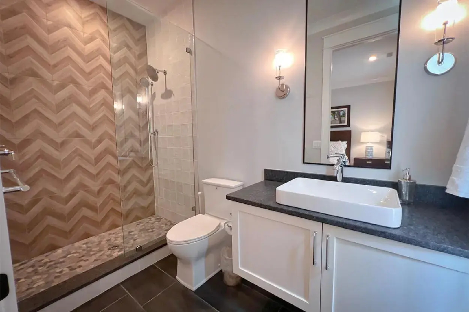 Gallery By The Sea by Sea Scape Properties
