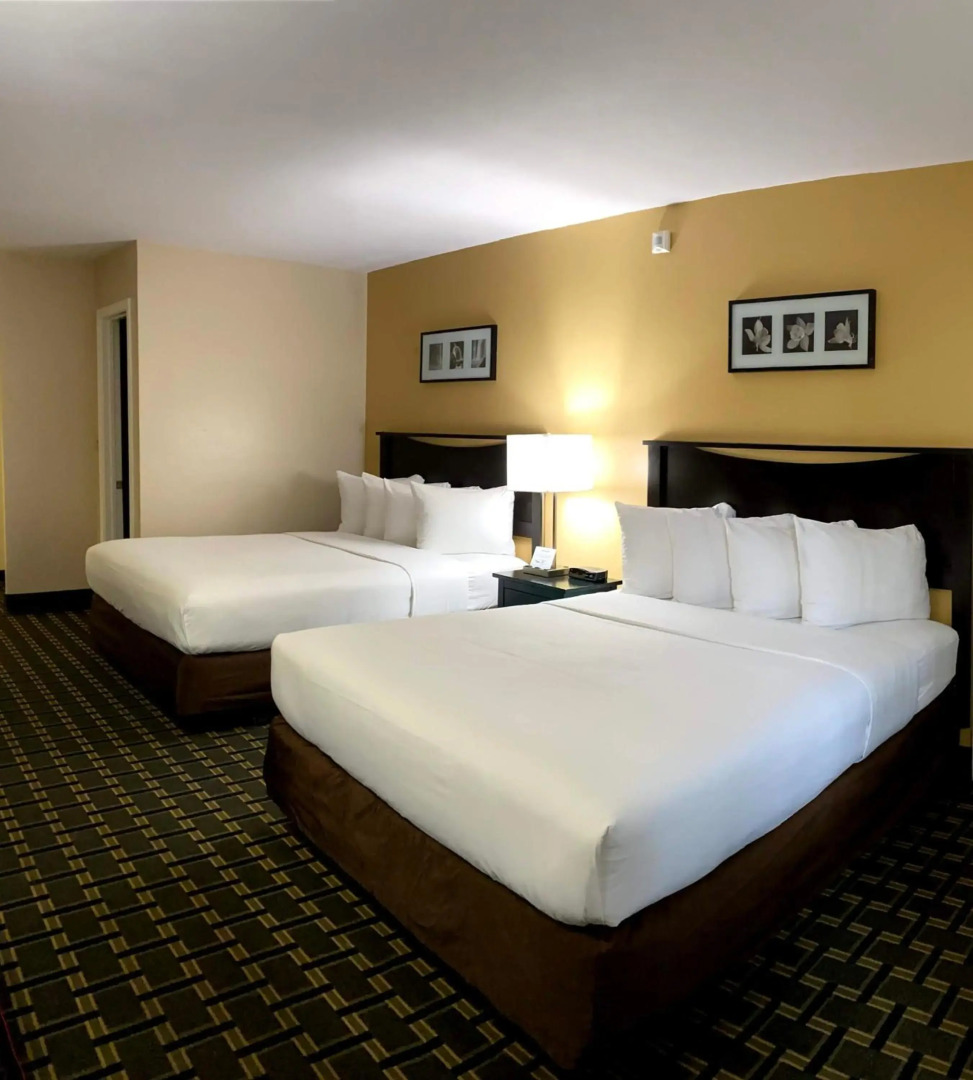 Stanford Inn & Suites Anaheim