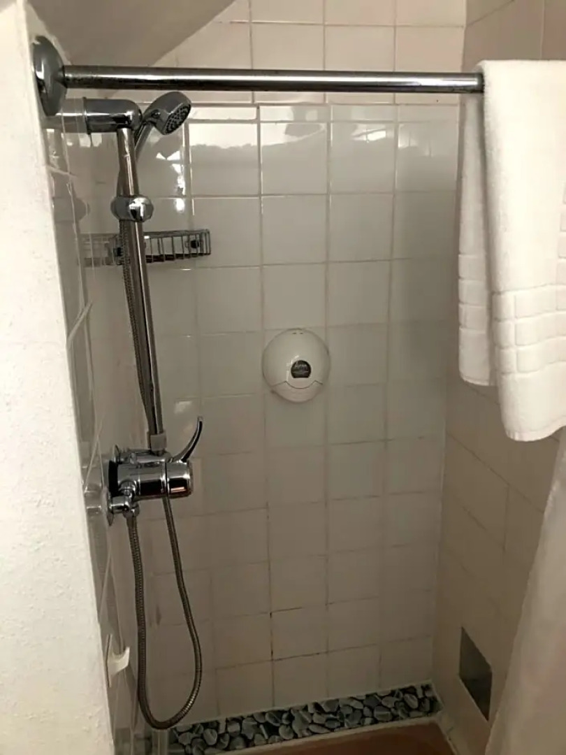 Leamington House Hotel