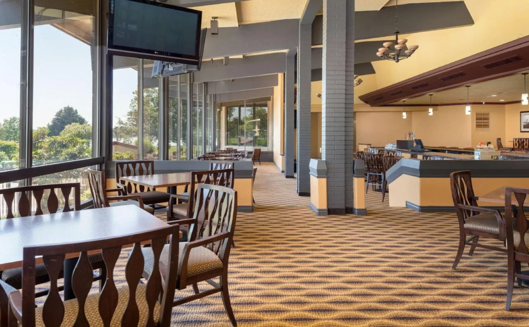 Holiday Inn Richland on the River by IHG