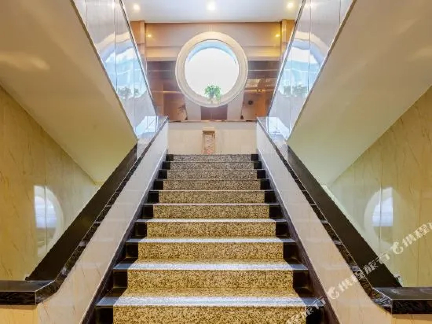 Lijing Business Hotel