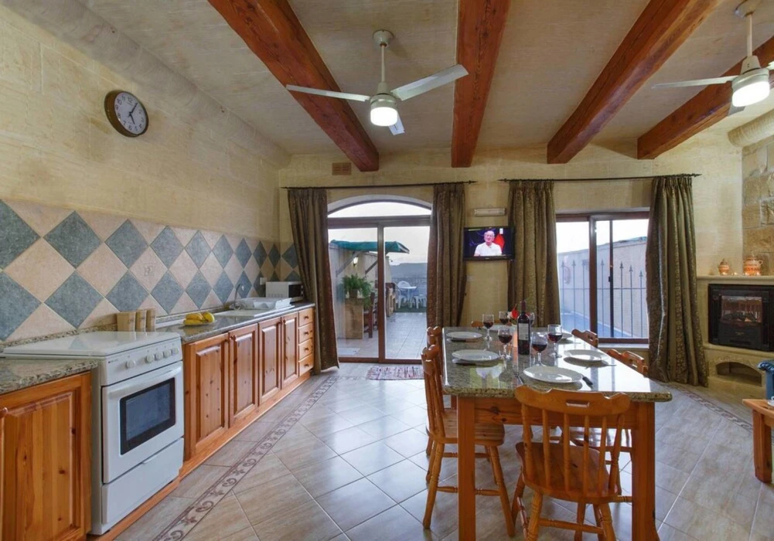 Ta Danjela 4 Bedroom Villa With Private Pool