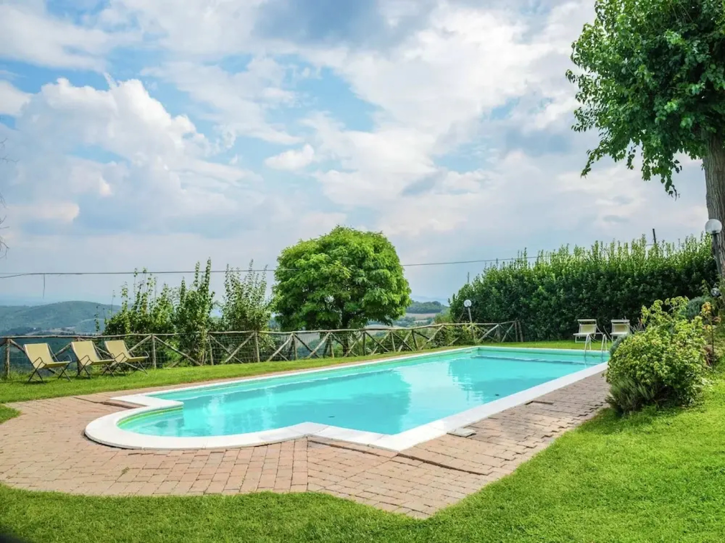 Stunning Holiday Home in Umbria with Hot Tub