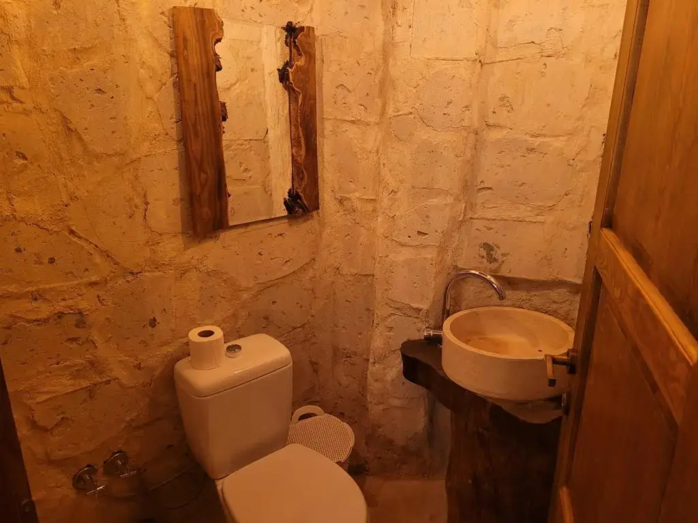 La Di̇as Cave Cappadoci̇a