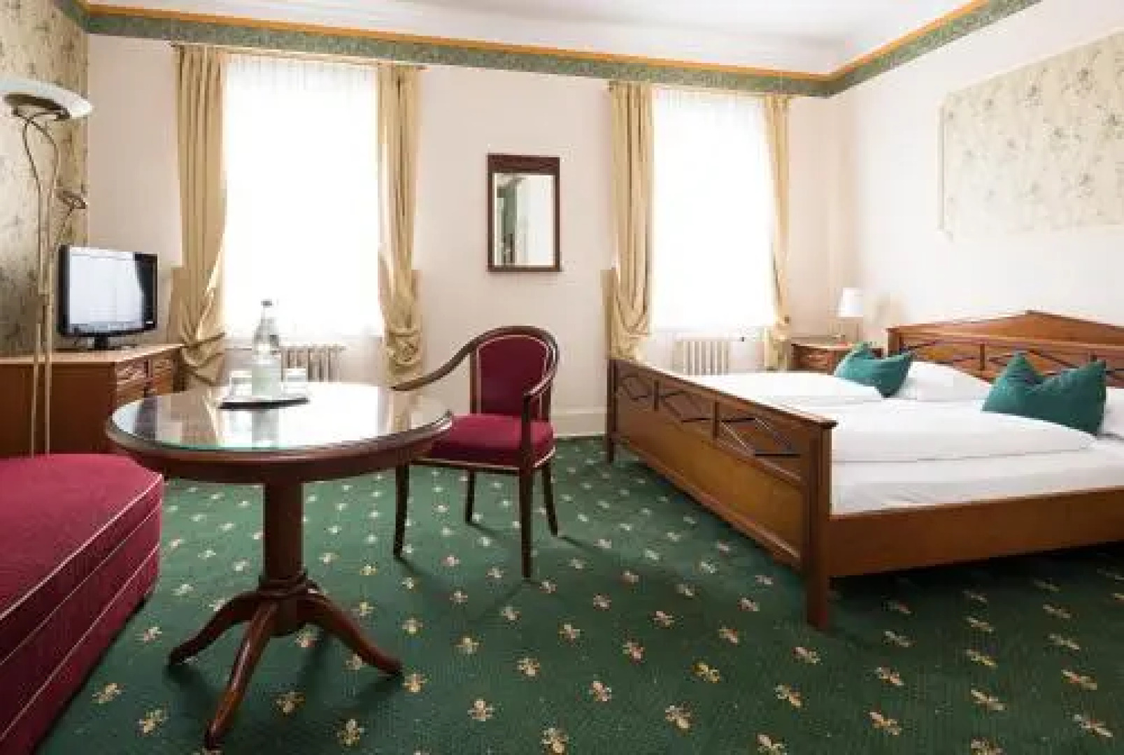 Amalienhof Hotel und Apartment