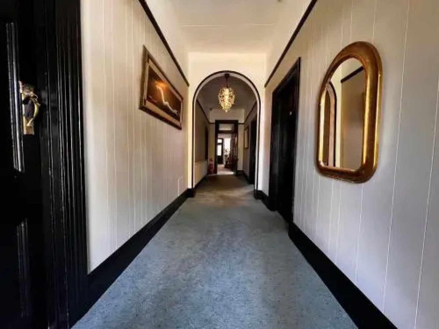 Quality Inn St. Mounts