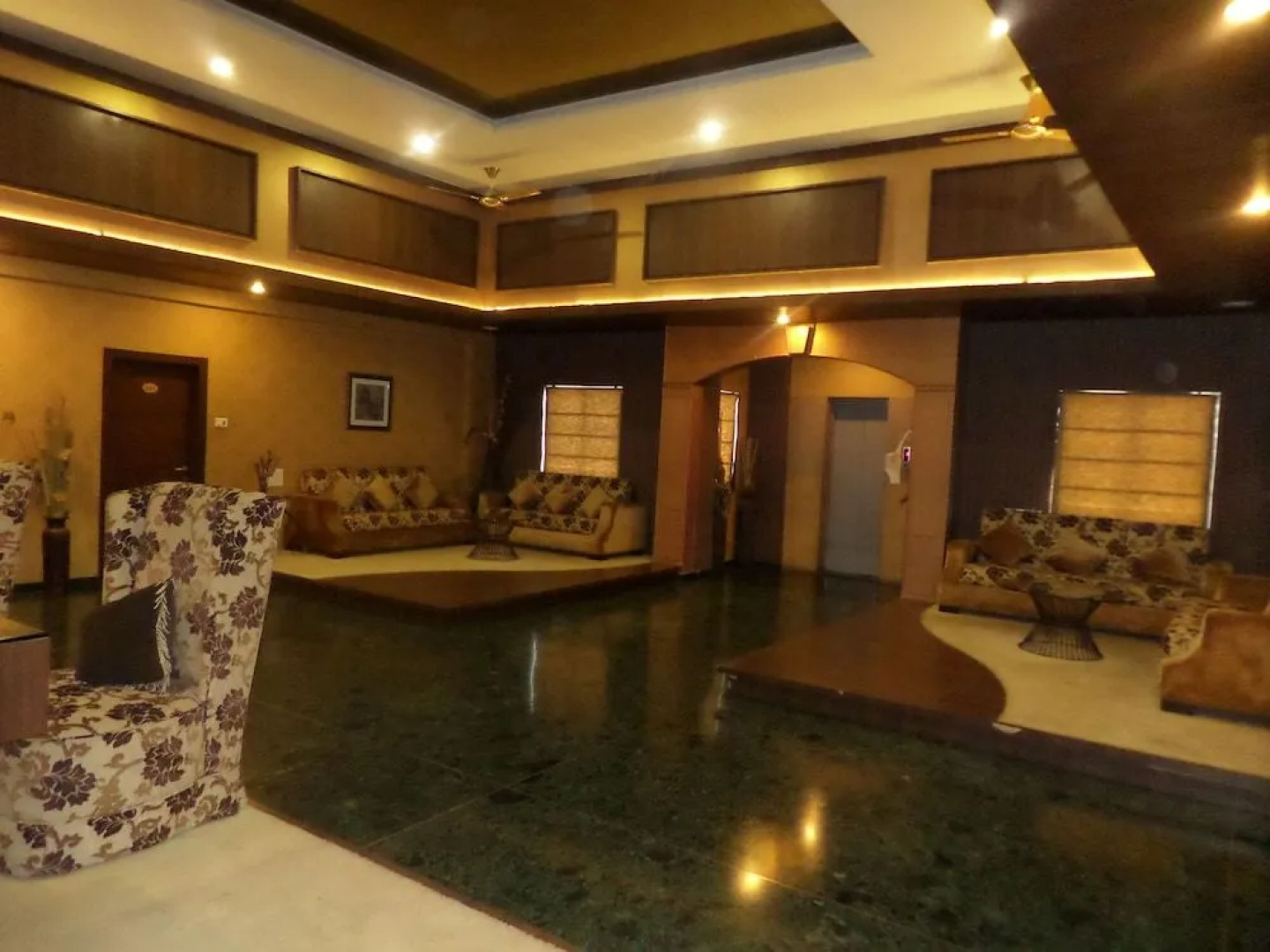 Matrix Inn Business Hotel