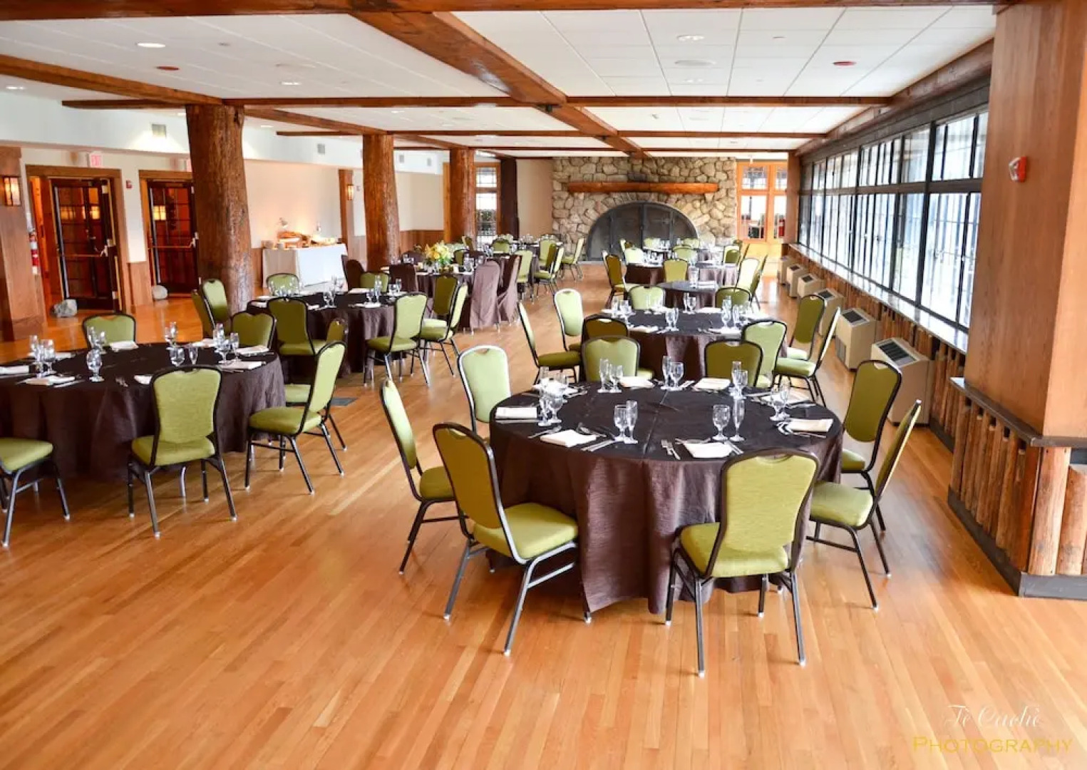 Bear Mountain Inn and Overlook Lodge