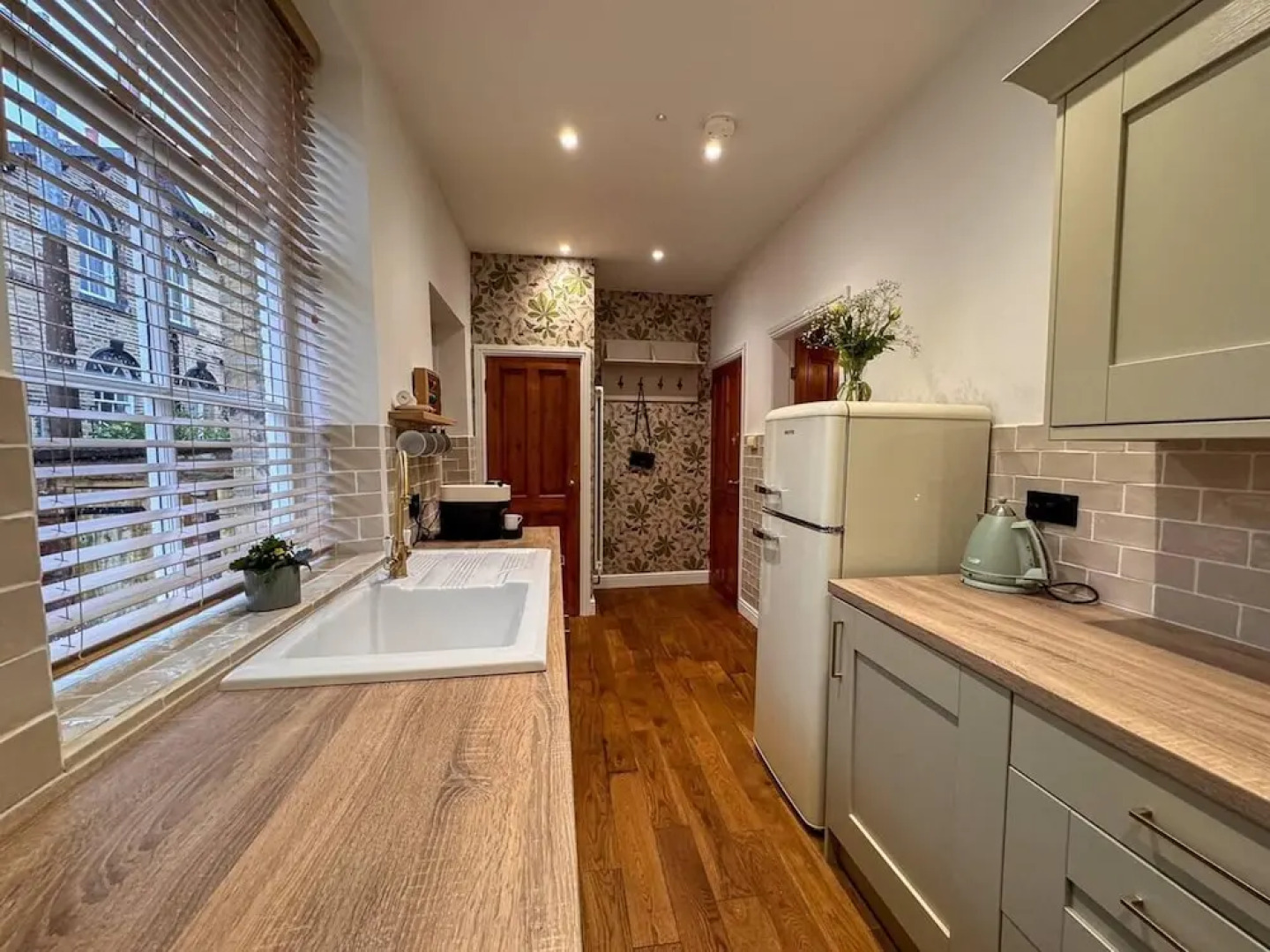 Captivating 3-bed Cottage in Saltaire