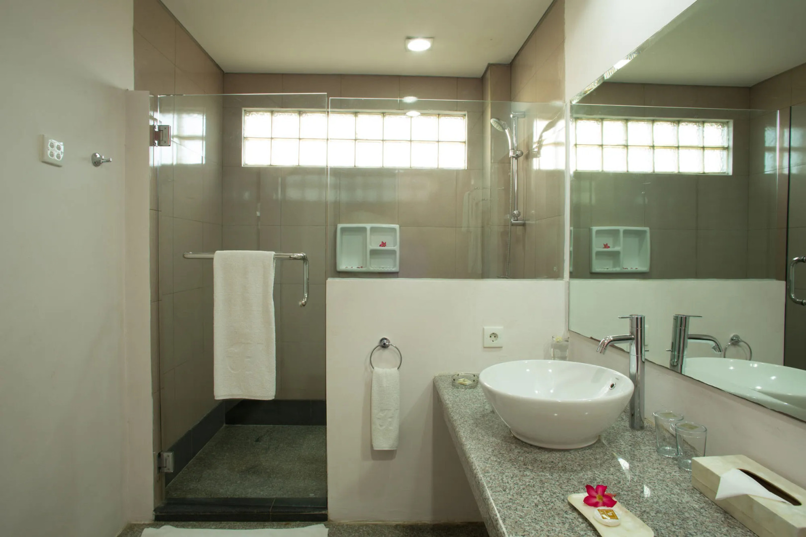 The Jayakarta Suite Komodo Flores