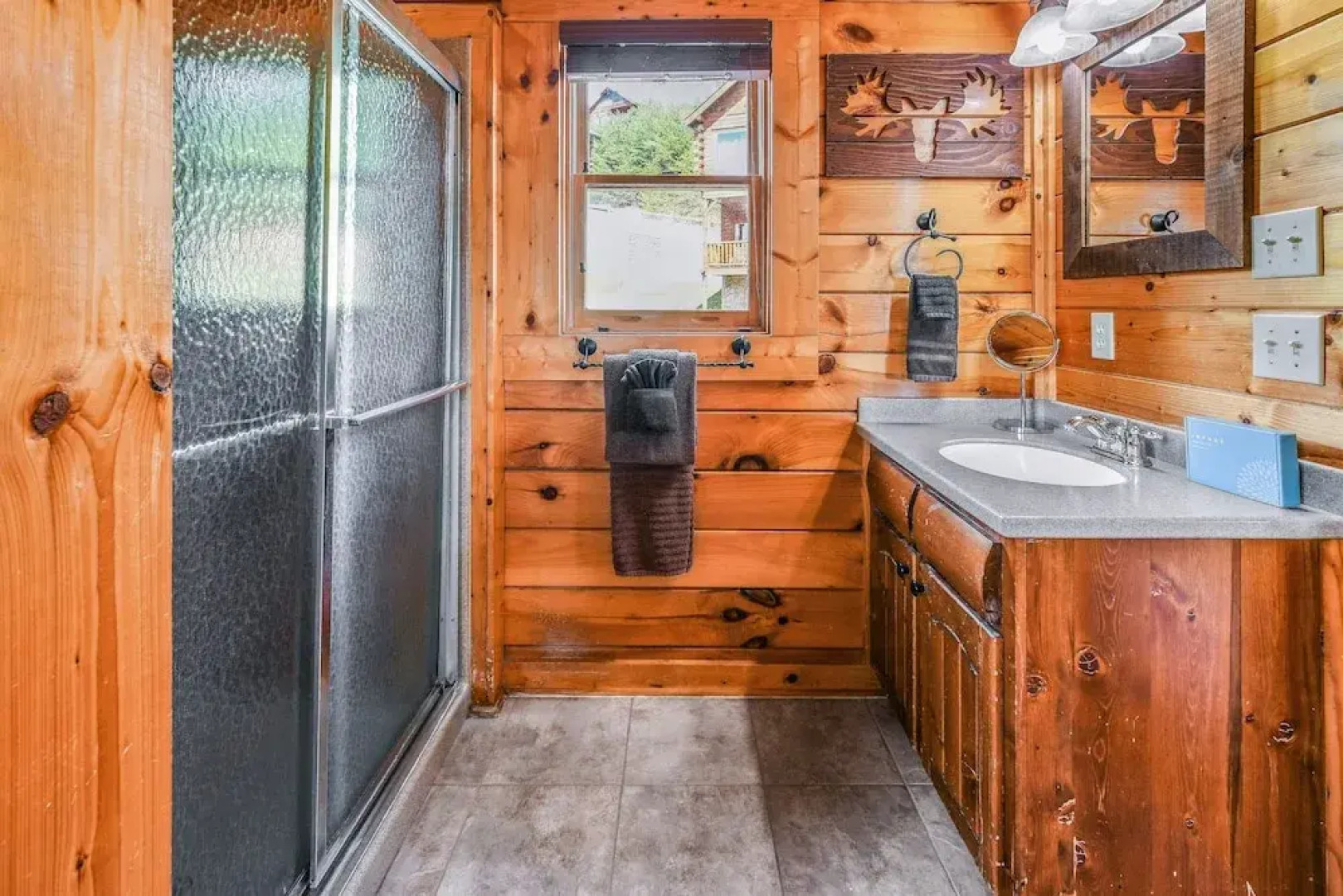 Extravagant View 3 Bedrooms 3 Bathrooms Cabin