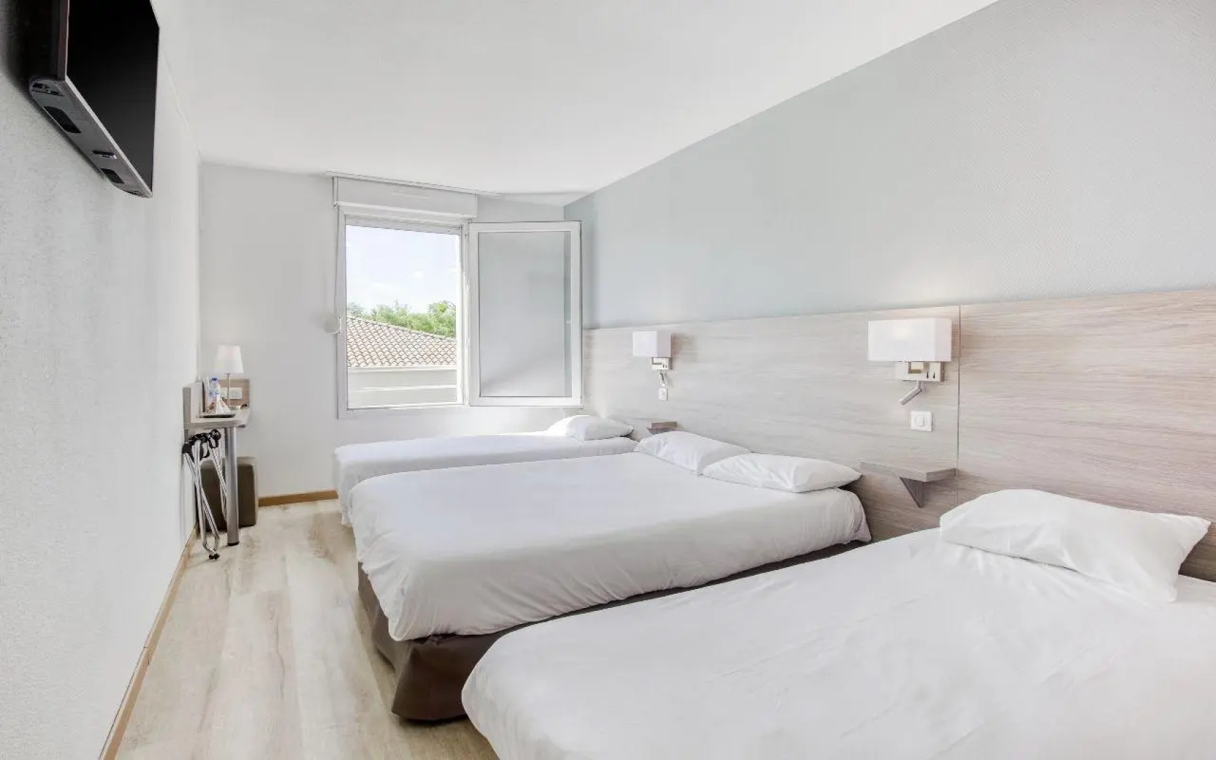 Brit Hotel Clermont L'Herault