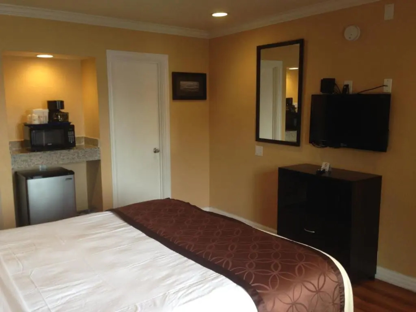 Travelodge by Wyndham El Cajon