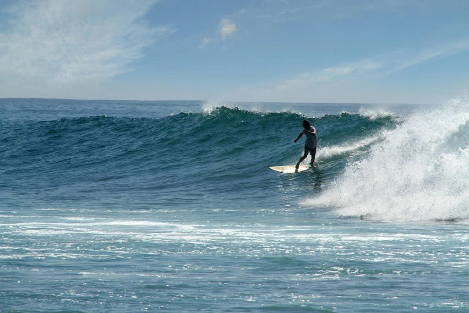 Vidasoul Hotel and Crossroads Country Club Restaurant