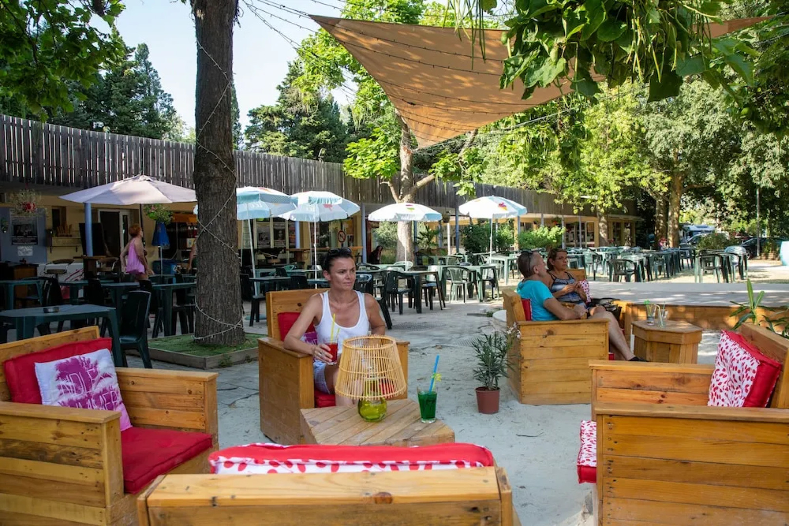 Camping Du Pont D'Avignon