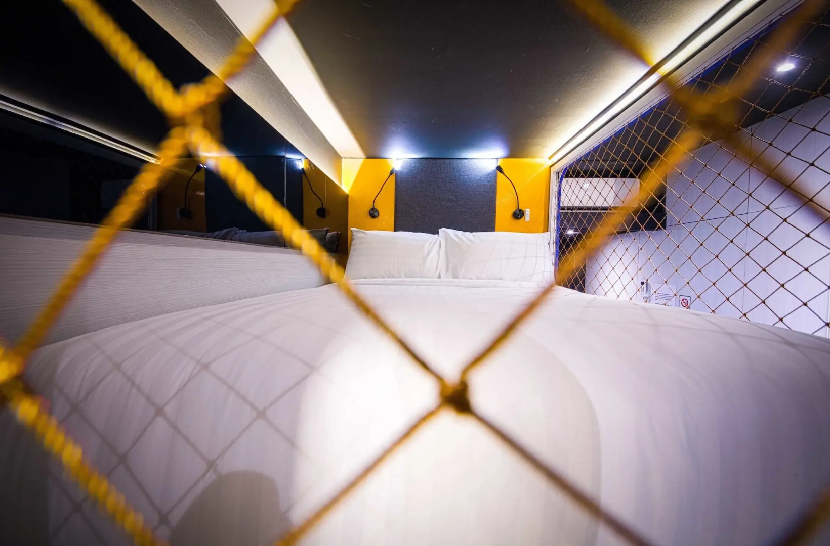 CUBE Family Boutique Capsule Hotel
